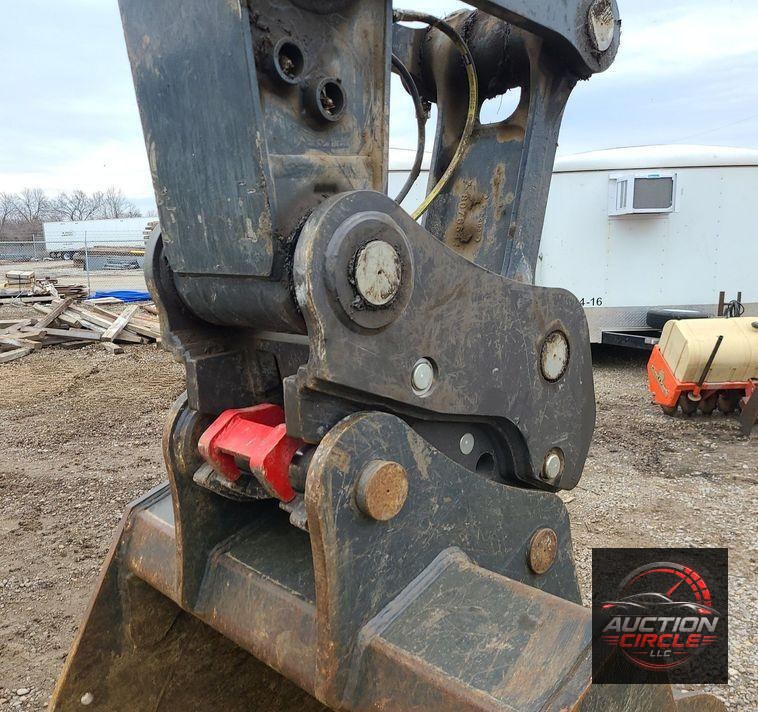 2022 John Deere 200G  excavator
