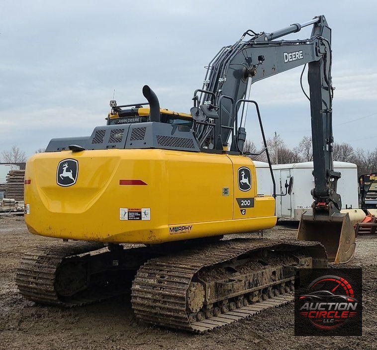 2022 John Deere 200G  excavator