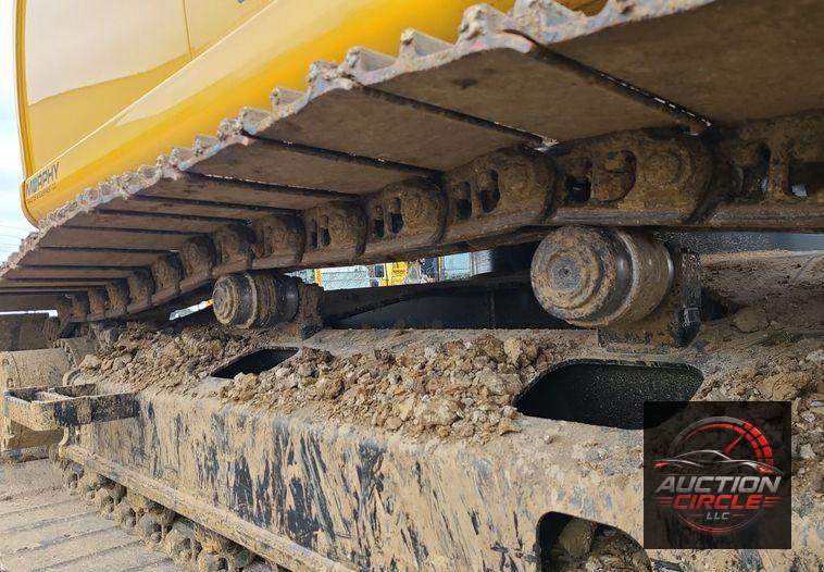 2022 John Deere 200G  excavator