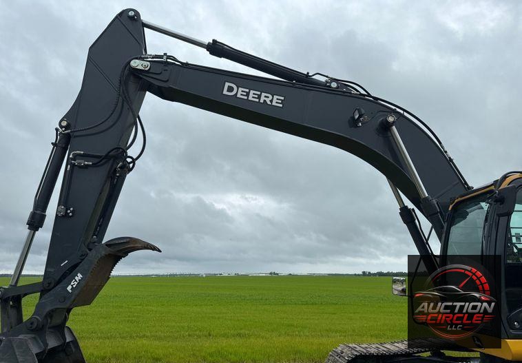 2022 John Deere 250G LC excavator