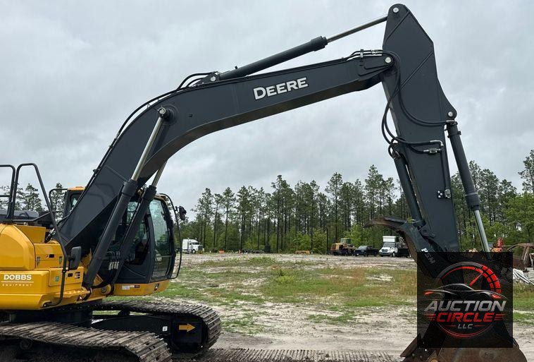 2022 John Deere 250G LC excavator