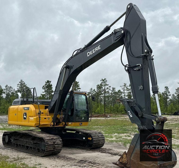 2022 John Deere 250G LC excavator