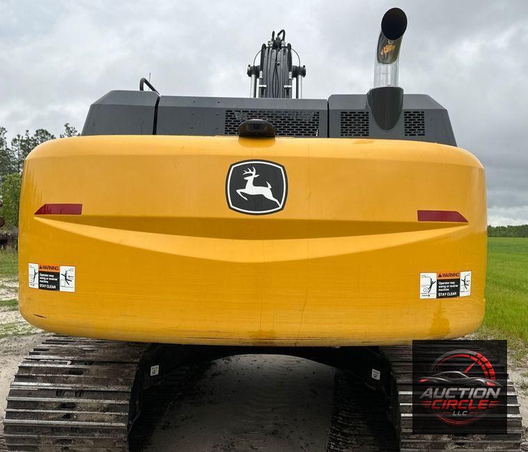 2022 John Deere 250G LC excavator