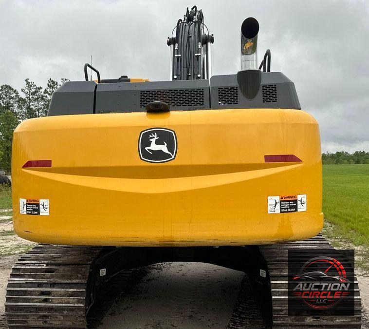 2022 John Deere 250G LC excavator