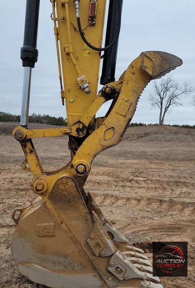 2017 Caterpillar 323FL excavator