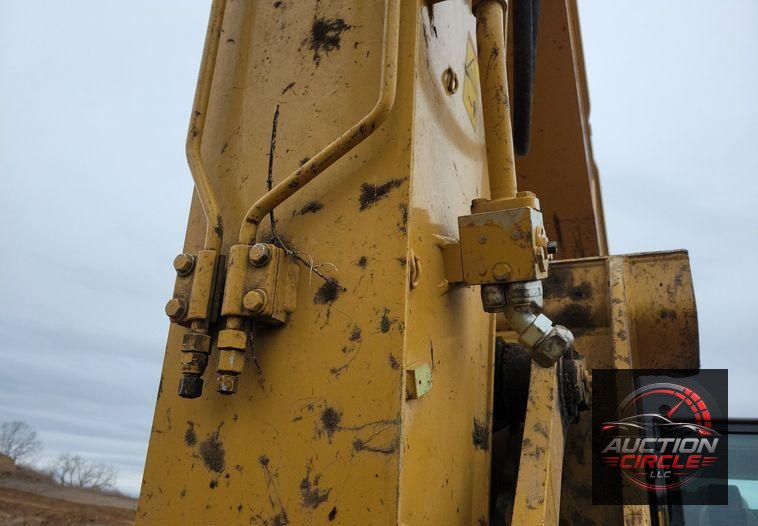 2017 Caterpillar 323FL excavator