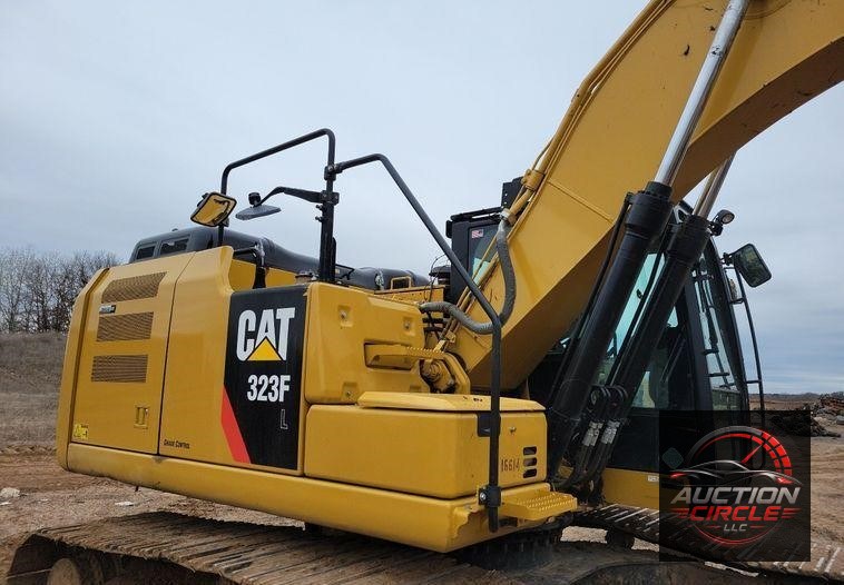 2017 Caterpillar 323FL excavator