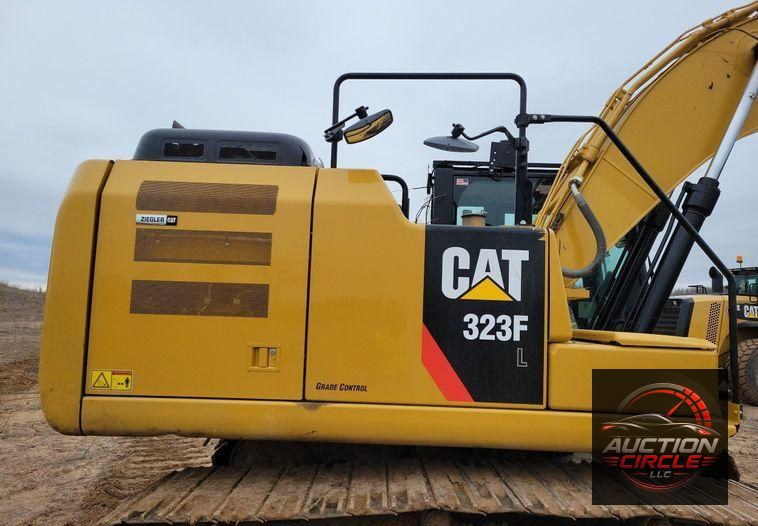 2017 Caterpillar 323FL excavator