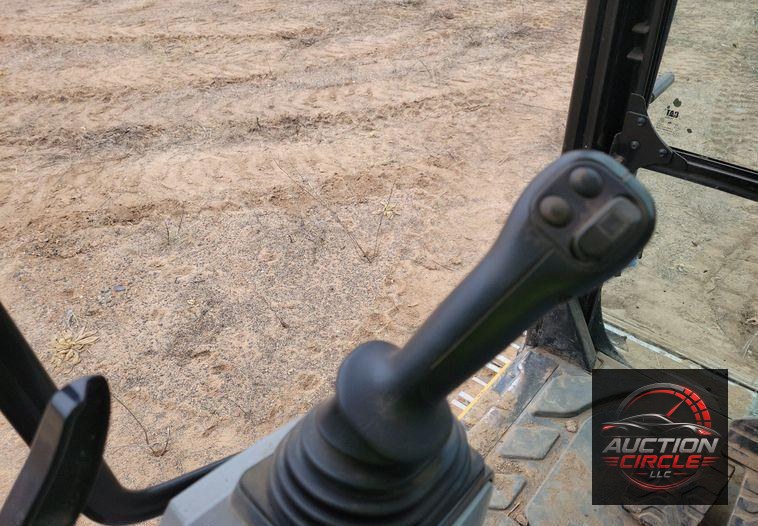 2017 Caterpillar 323FL excavator