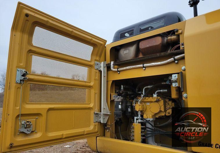 2017 Caterpillar 323FL excavator