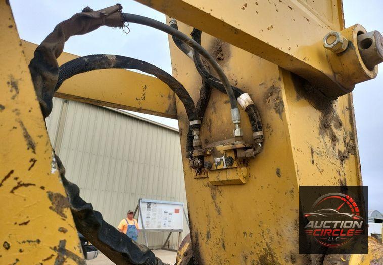 2015 Caterpillar 329F L  excavator