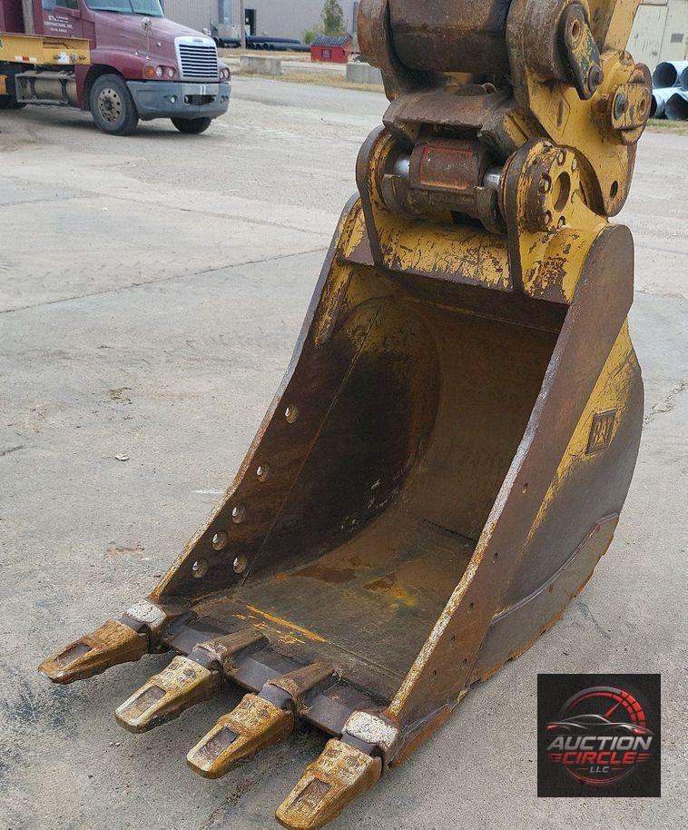 2015 Caterpillar 329F L  excavator