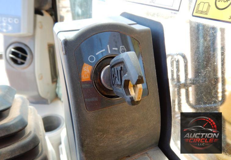 2018 Caterpillar 330FL  excavator