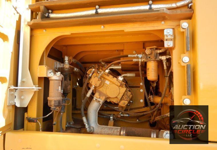 2018 Caterpillar 330FL  excavator