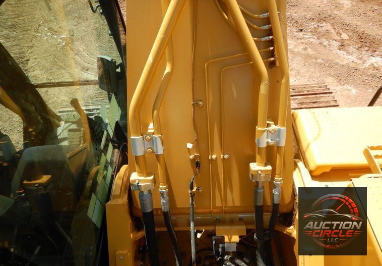 2018 Caterpillar 330FL  excavator