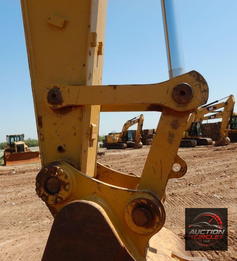 2018 Caterpillar 330FL  excavator