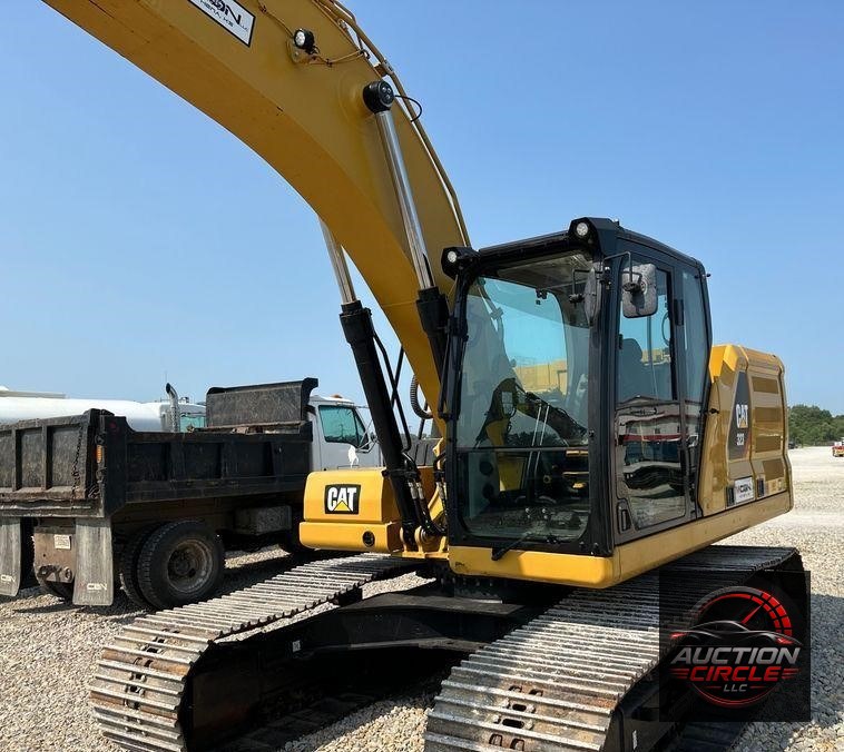 2019 Caterpillar  323 excavator