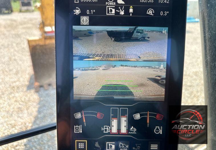 2019 Caterpillar  323 excavator