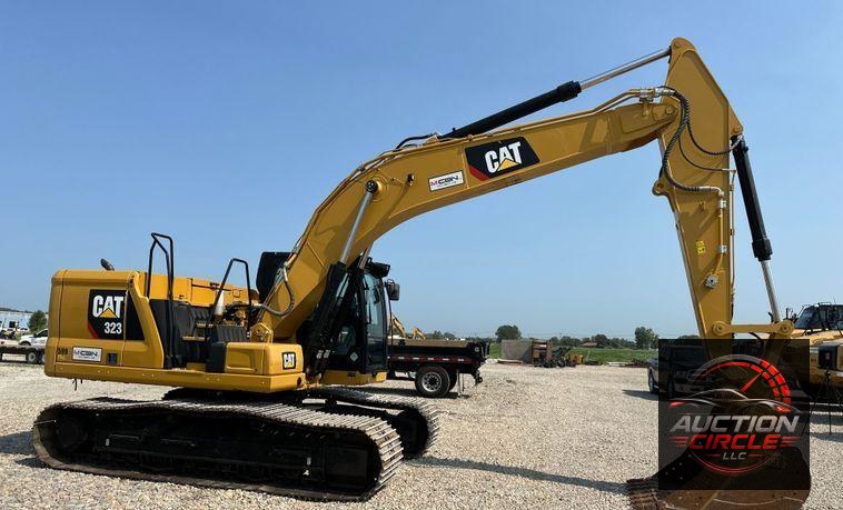 2019 Caterpillar  323 excavator