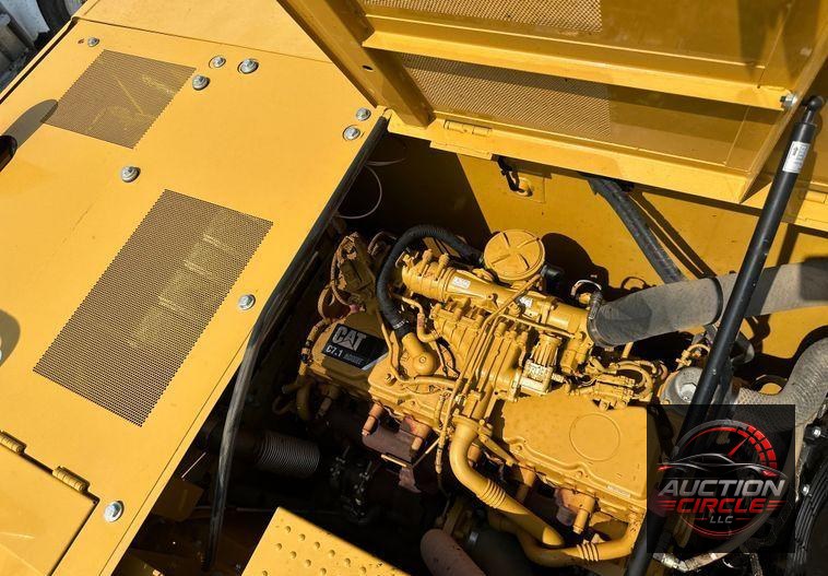 2019 Caterpillar  323 excavator