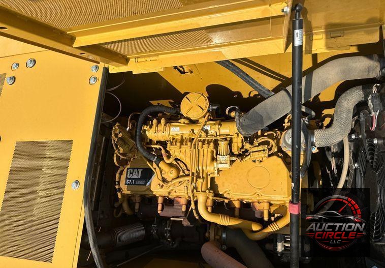 2019 Caterpillar  323 excavator