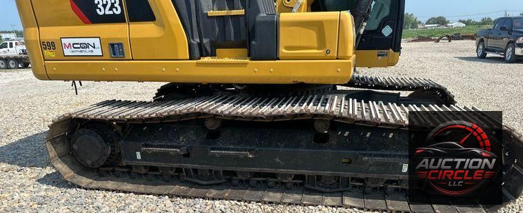 2019 Caterpillar  323 excavator