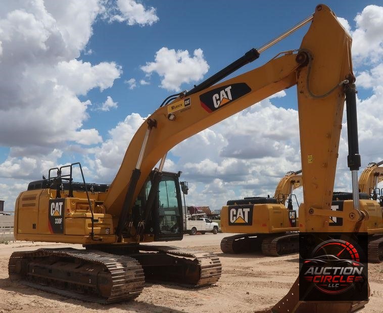 2018 Caterpillar 330FL  excavator
