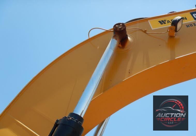 2018 Caterpillar 330FL  excavator