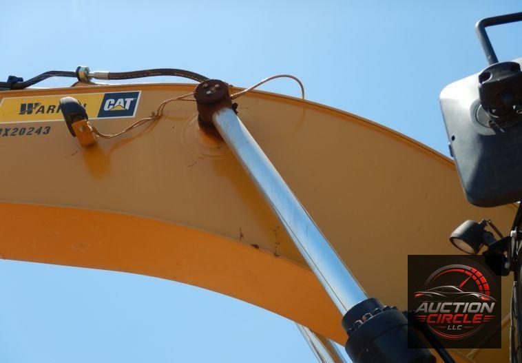 2018 Caterpillar 330FL  excavator