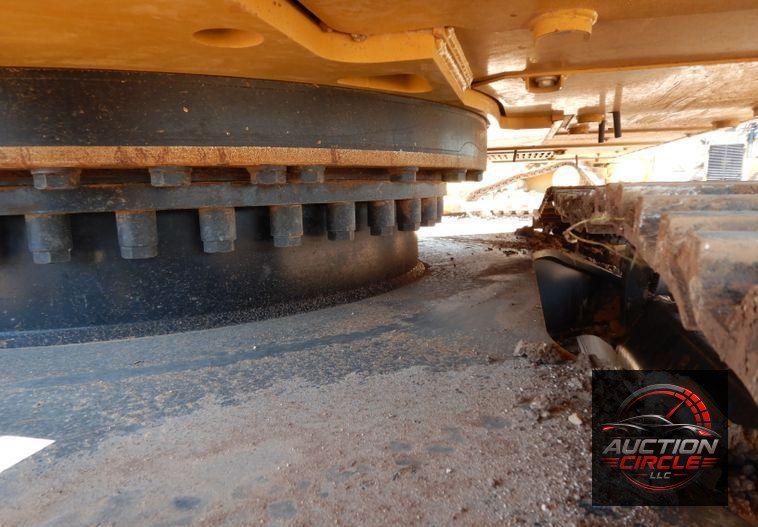 2018 Caterpillar 330FL  excavator