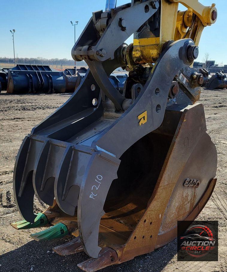 2019 Komatsu PC240LC-11  excavator