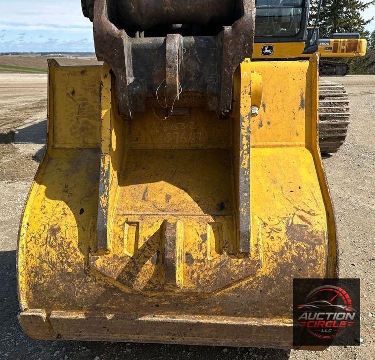 2019 John Deere 350G LC excavator