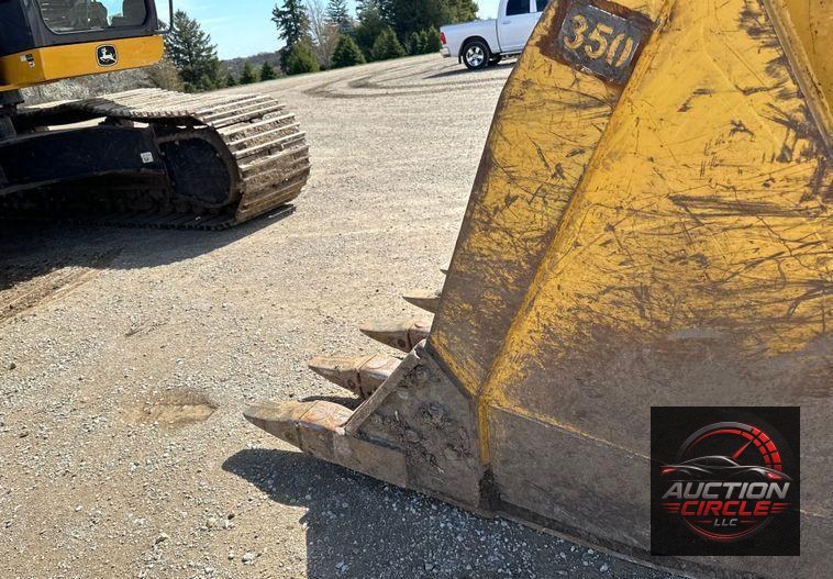 2019 John Deere 350G LC excavator