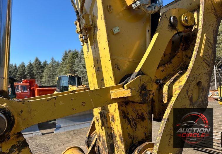 2015 Caterpillar 323FL excavator