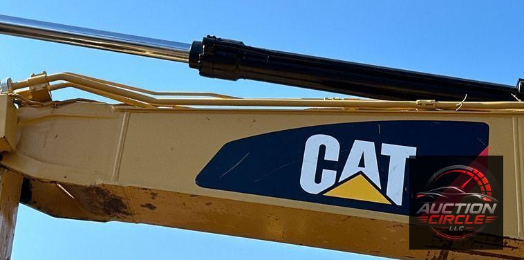 2015 Caterpillar 323FL excavator