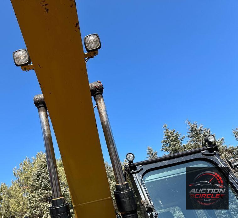 2015 Caterpillar 323FL excavator