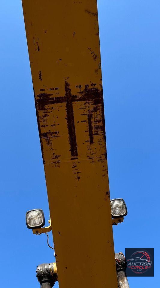 2015 Caterpillar 323FL excavator