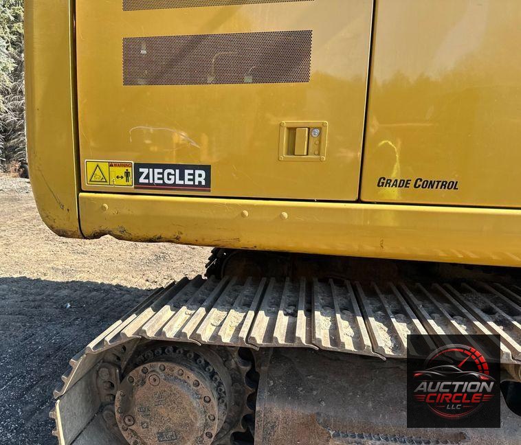 2015 Caterpillar 323FL excavator