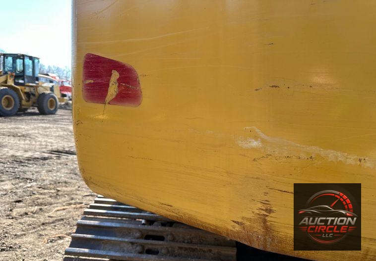 2015 Caterpillar 323FL excavator