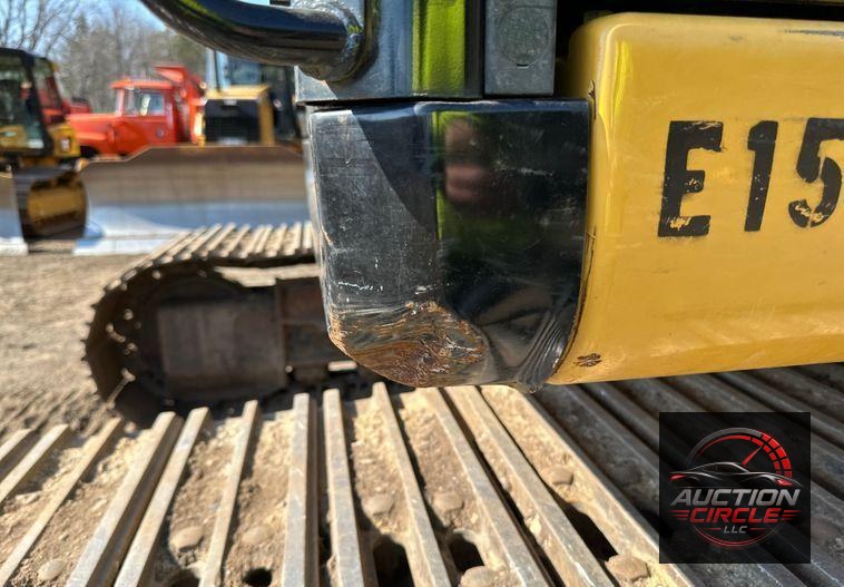 2015 Caterpillar 323FL excavator