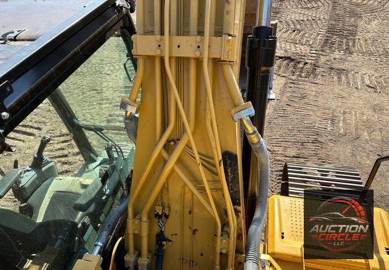 2015 Caterpillar 323FL excavator