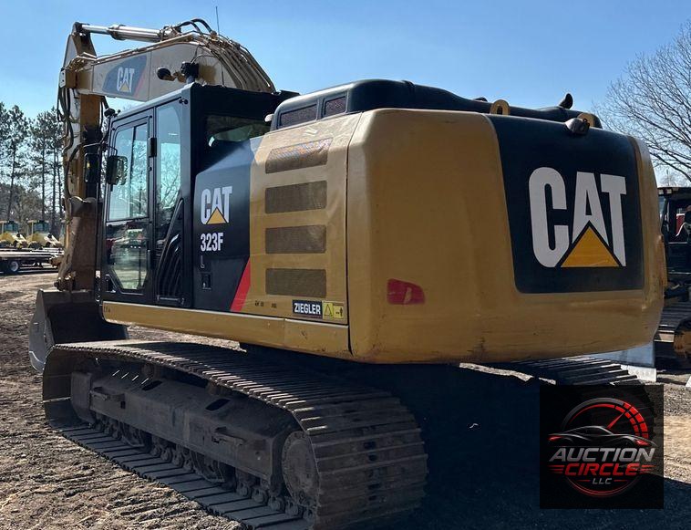 2015 Caterpillar 323FL excavator