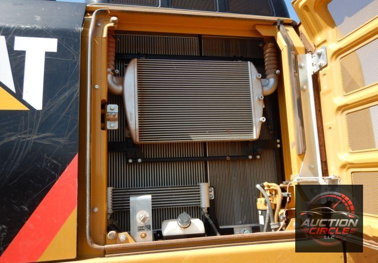 2018 Caterpillar 330FL  excavator