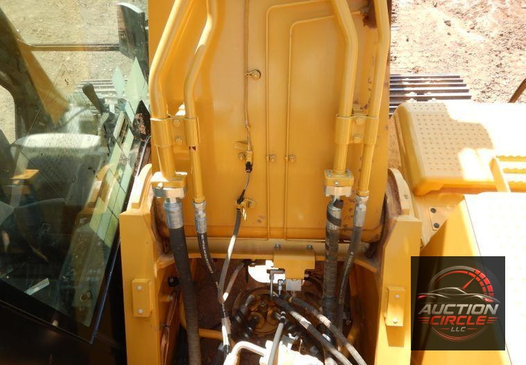 2018 Caterpillar 330FL  excavator
