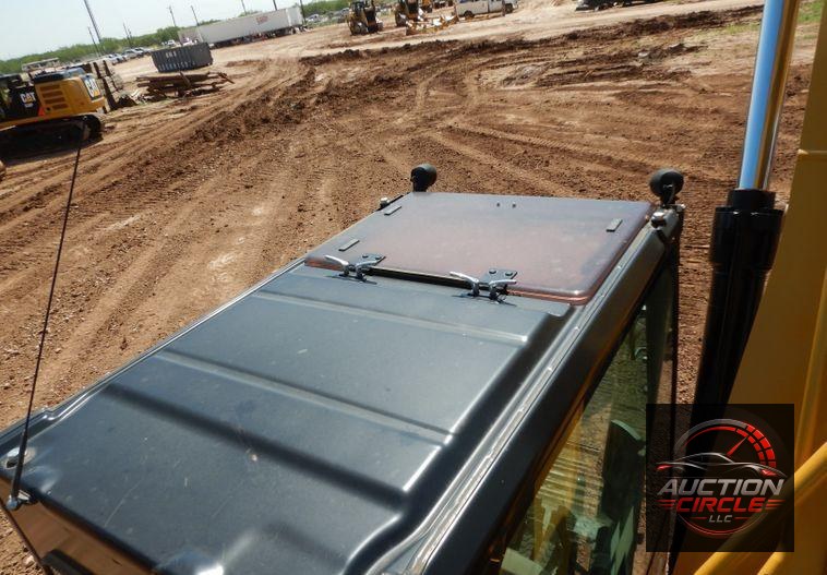 2018 Caterpillar 330FL  excavator
