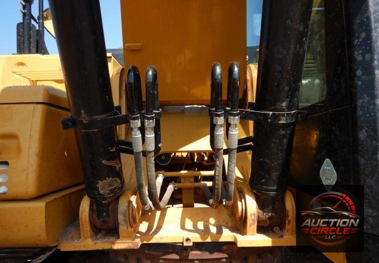 2018 Caterpillar 330FL  excavator