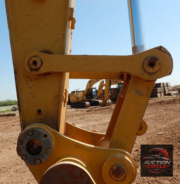 2018 Caterpillar 330FL  excavator