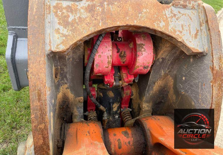 2017 Hitachi  ZX300LC-6N excavator