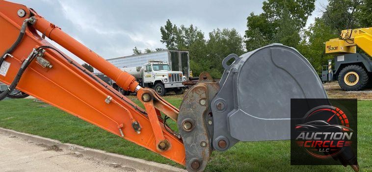 2017 Hitachi  ZX300LC-6N excavator