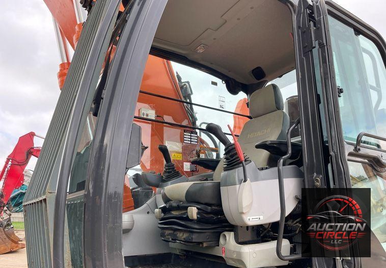 2017 Hitachi  ZX300LC-6N excavator